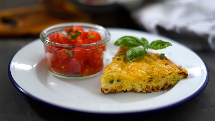 Bylinková frittata se slaninou